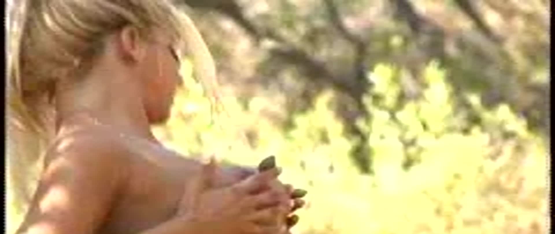Jessica Lauren - Cyber Girl of the Month - September 2002 - 7
